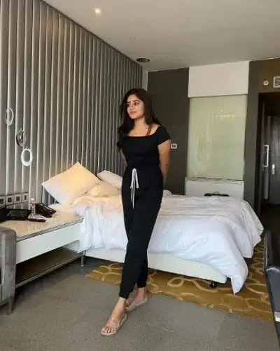 Call Girls Rhenak Cash On Delivery