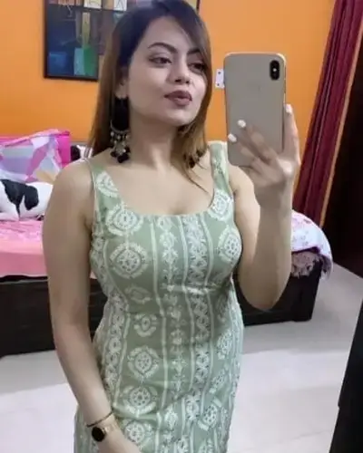 Call Girl Rhenak