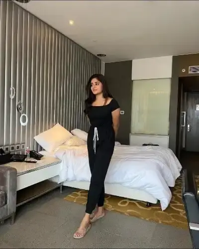 Call Girls Service in Rhenak